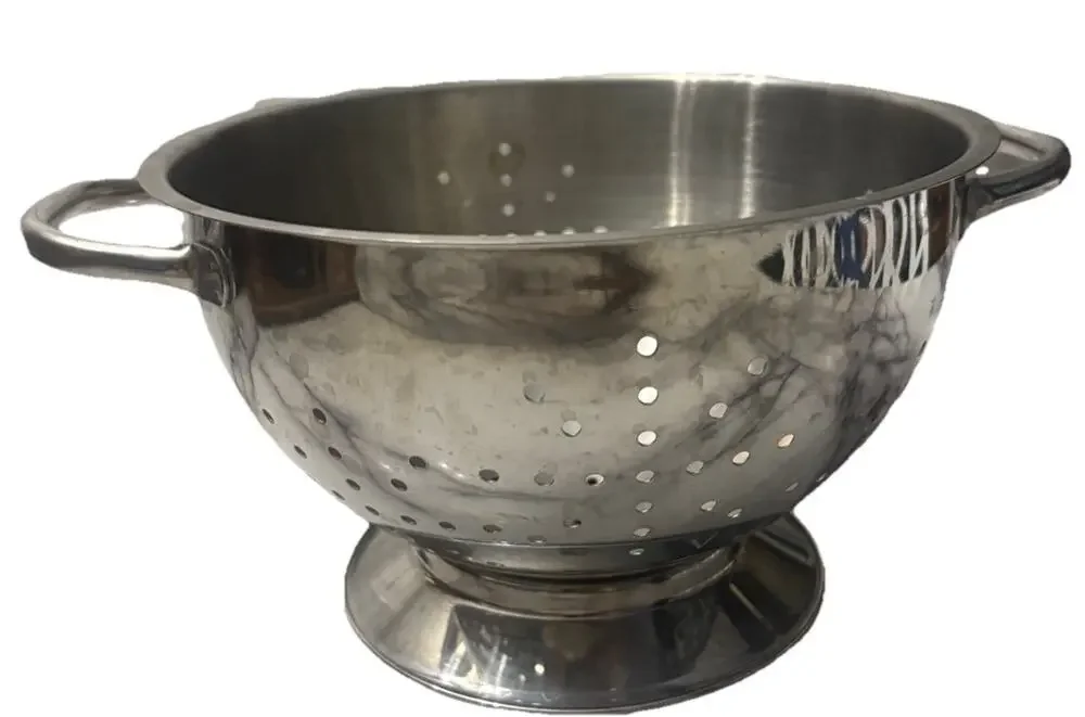 Gourmet Standard 5.5 Quart/5.2 Liter Stainless Steel Strainer/Colander